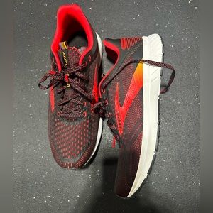 Brooks Anthem 22 Running Shoe Size 9